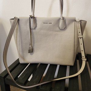 Michael Kors Mercer Tote - Pebbled Leather in Cement Grey (NWT!)